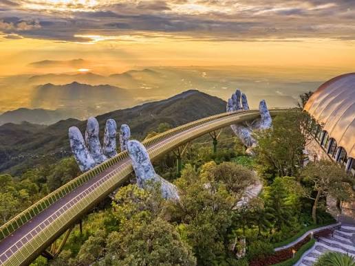 Da Nang Beach Travel Guide & Vietnam E-Visa Assistance